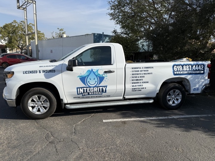 Integrity Pro Washers truck at job site